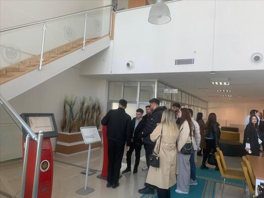 cizre-meslek-yuksekokulu-ogrencileri-kutuphanemizi-ziyaret-etti