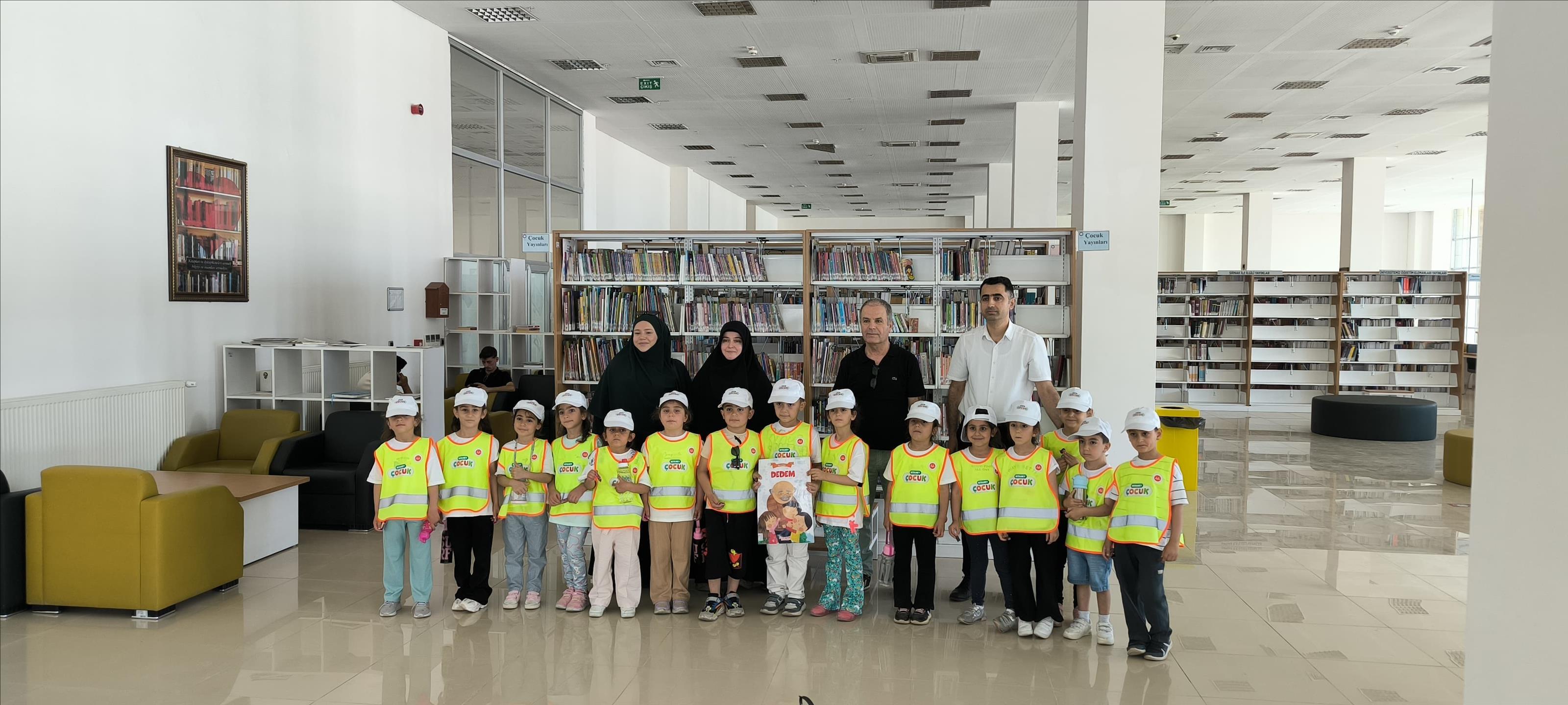 sirnak-il-muftulugu-haci-sukru-gelis-kur-an-kursu-4-6-yas-grubu-anasinifi-ogrencileri-kutuphanemizi-