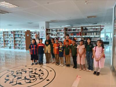 sirnakmerkez-toki-sehit-komiser-umut-tuncay-ilkokulu-3-c-sinifi-ogrencileri-merkez-kutuphanemizi-zi